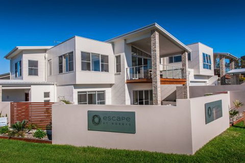 Escape At Nobbys - Tweed Heads Accommodation 0