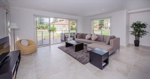 Escape At Nobbys - Tweed Heads Accommodation 9