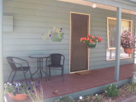 Waterfall Cottage - Tweed Heads Accommodation 0