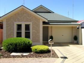 Kadina Luxury Villas - Tweed Heads Accommodation 0