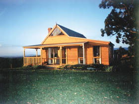 Alkira Cottages - Tweed Heads Accommodation 0