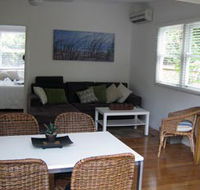 Seaside Cottage - Tweed Heads Accommodation