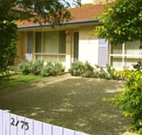 Lavender Cottage Beach House - The Beach House Built For Two - Tweed Heads Accommodation