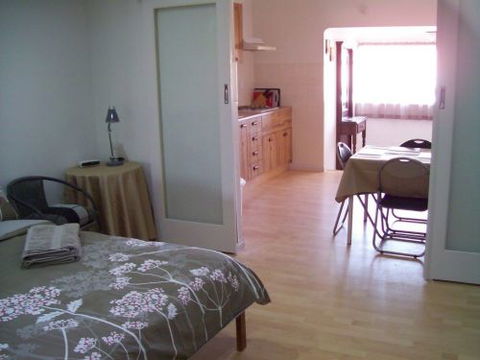 Potch & Colour - Tweed Heads Accommodation 3