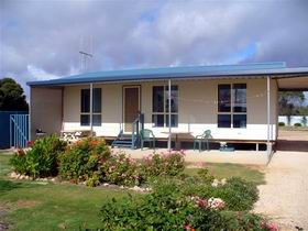 A Place To Stay - Tweed Heads Accommodation 0