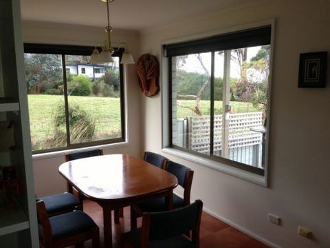 Eaglehawk Neck Beach House - Tweed Heads Accommodation 6