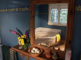 Currawong Cottage - Tweed Heads Accommodation 0