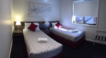 Country Comfort Hunts Liverpool - Tweed Heads Accommodation 41