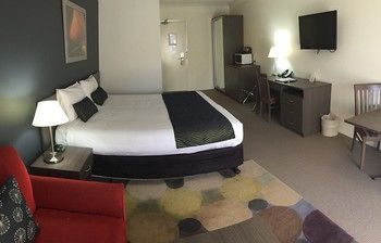 Country Comfort Hunts Liverpool - Tweed Heads Accommodation 53