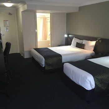 Country Comfort Hunts Liverpool - Tweed Heads Accommodation 64
