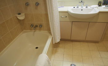 Novotel Sydney Norwest - Tweed Heads Accommodation 28