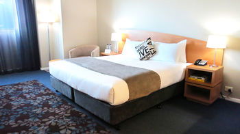 Waldorf Parramatta Apartment Hotel - Tweed Heads Accommodation 8