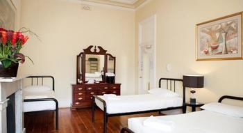 Claremont Guest House - Tweed Heads Accommodation 39