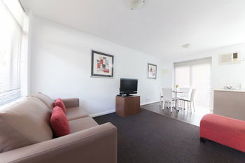 Easystay Apartments Raglan Street - Tweed Heads Accommodation 5