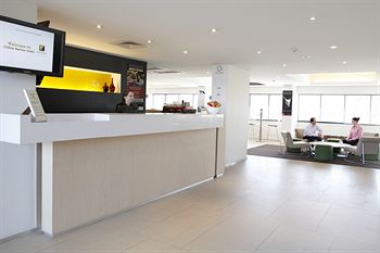 Alpha Hotel Eastern Creek - Tweed Heads Accommodation 3
