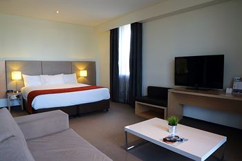 Alpha Hotel Eastern Creek - Tweed Heads Accommodation 13