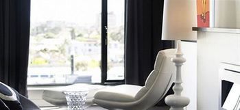 Art Series - The Cullen - Tweed Heads Accommodation 19