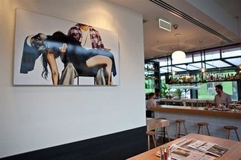 Art Series - The Cullen - Tweed Heads Accommodation 48
