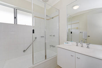 Sunset Cove Noosa - Tweed Heads Accommodation 18