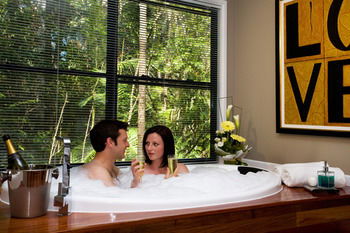 Amore On Buderim Luxury Rainforest Cabins - Tweed Heads Accommodation 18