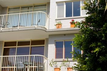 Surf Dance - Tweed Heads Accommodation 0