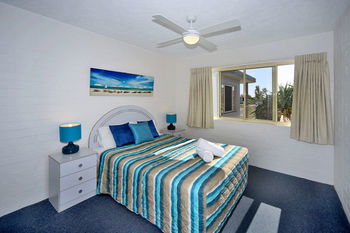Surf Dance - Tweed Heads Accommodation 30