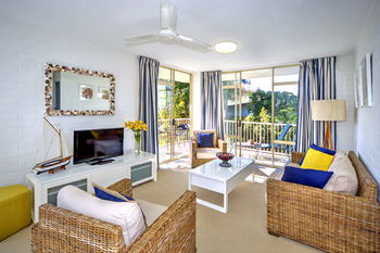 Surf Dance - Tweed Heads Accommodation 43