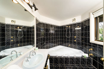 Federation Gardens & Possums Hideaway - Tweed Heads Accommodation 47