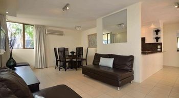 Saks On Hastings - Tweed Heads Accommodation 17