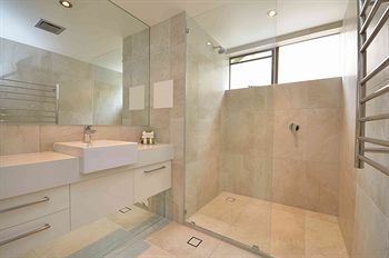 Saks On Hastings - Tweed Heads Accommodation 3