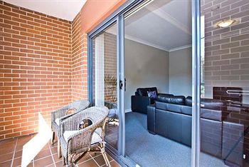 Ryals Serviced Apartments Camperdown - Tweed Heads Accommodation 9