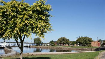 Riverside Motel - Tweed Heads Accommodation 2