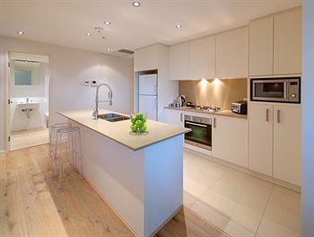 Zara Tower - Luxury Suites And Apartments - Tweed Heads Accommodation 5
