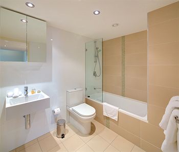 Zara Tower - Luxury Suites And Apartments - Tweed Heads Accommodation 11