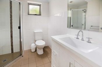 Bluegum Apartments - Tweed Heads Accommodation 5