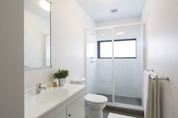 Western Sydney University Village-Campbelltown Campus - Tweed Heads Accommodation 5