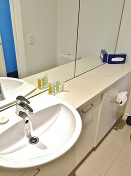 Apartments Melbourne Domain - Docklands - Tweed Heads Accommodation 8