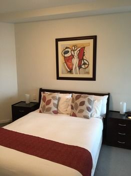 Apartments Melbourne Domain - Docklands - Tweed Heads Accommodation 17