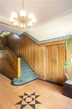 Hotel Gosford - Tweed Heads Accommodation 8