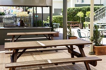 Pritchards Hotel - Tweed Heads Accommodation 20