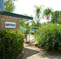 Palm Court Budget Motel Hostel/Backpackers - Tweed Heads Accommodation