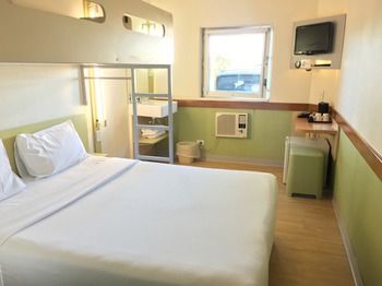 Ibis Budget Campbelltown - Tweed Heads Accommodation 7