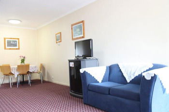 Carnegie Motor Inn - Tweed Heads Accommodation 12