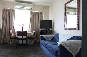 Carnegie Motor Inn - Tweed Heads Accommodation 13