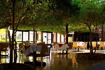 Airport Motel Sir Francis Drake - Tweed Heads Accommodation 5