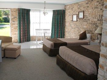 Airport Motel Sir Francis Drake - Tweed Heads Accommodation 13