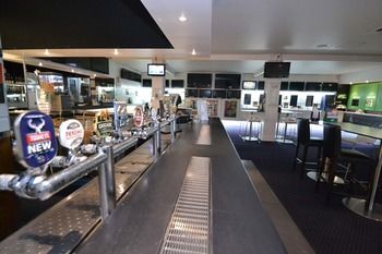 Crossroads Hotel Liverpool - Tweed Heads Accommodation 28