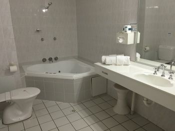Ulladulla Harbour Motel - Tweed Heads Accommodation 43
