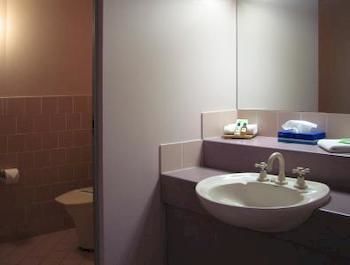 Tamwell Motel And Coffee Lounge - Tweed Heads Accommodation 0