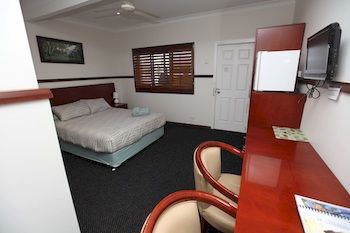 Across Country Motel And Serviced Apartments - Tweed Heads Accommodation 7
